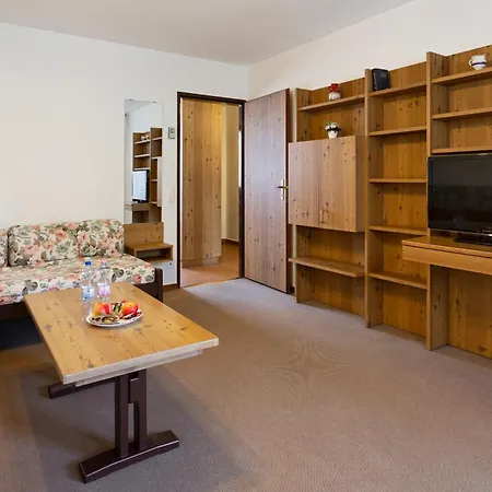 Al Centro Aparthotel 3*